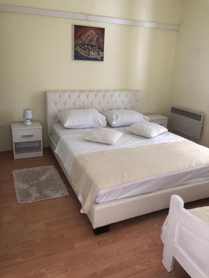 Apartmani Josipa Šibenik Kültér fotó